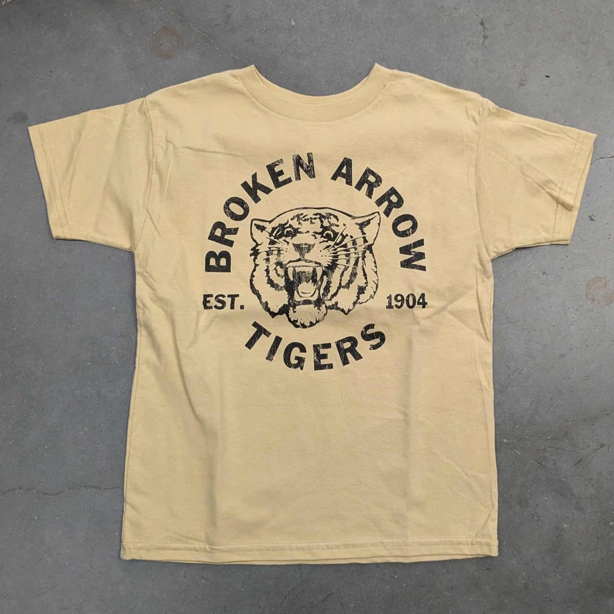 GENERATIONS YOUTH TEE