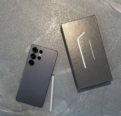 S25 ultra 6.9 5G (  liberi da cloud )