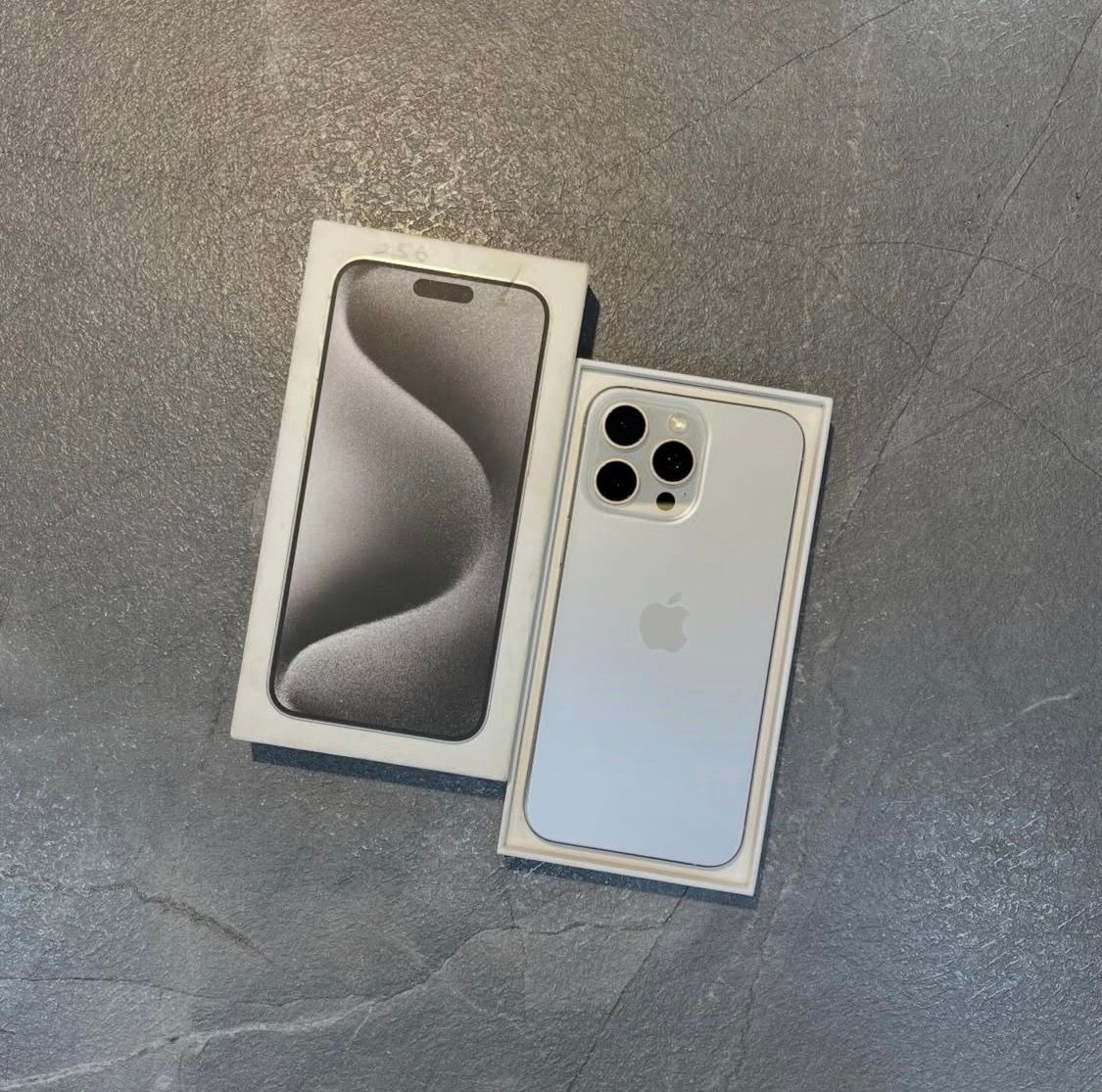 IPHONE 15 PRO MAX (USATO PREMIUM A+)