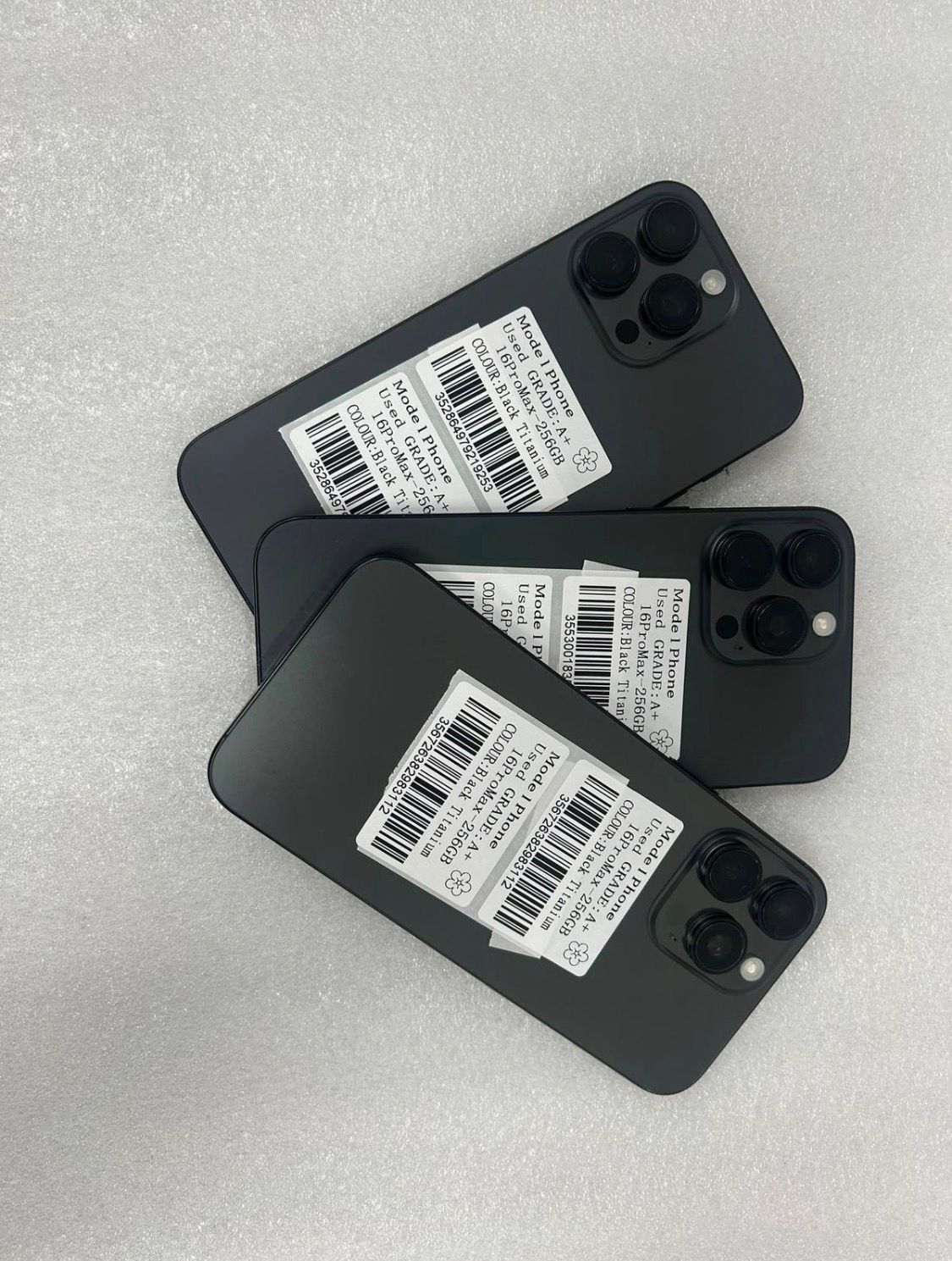 IPHONE 16 PRO MAX (USATO PREMIUM A+)