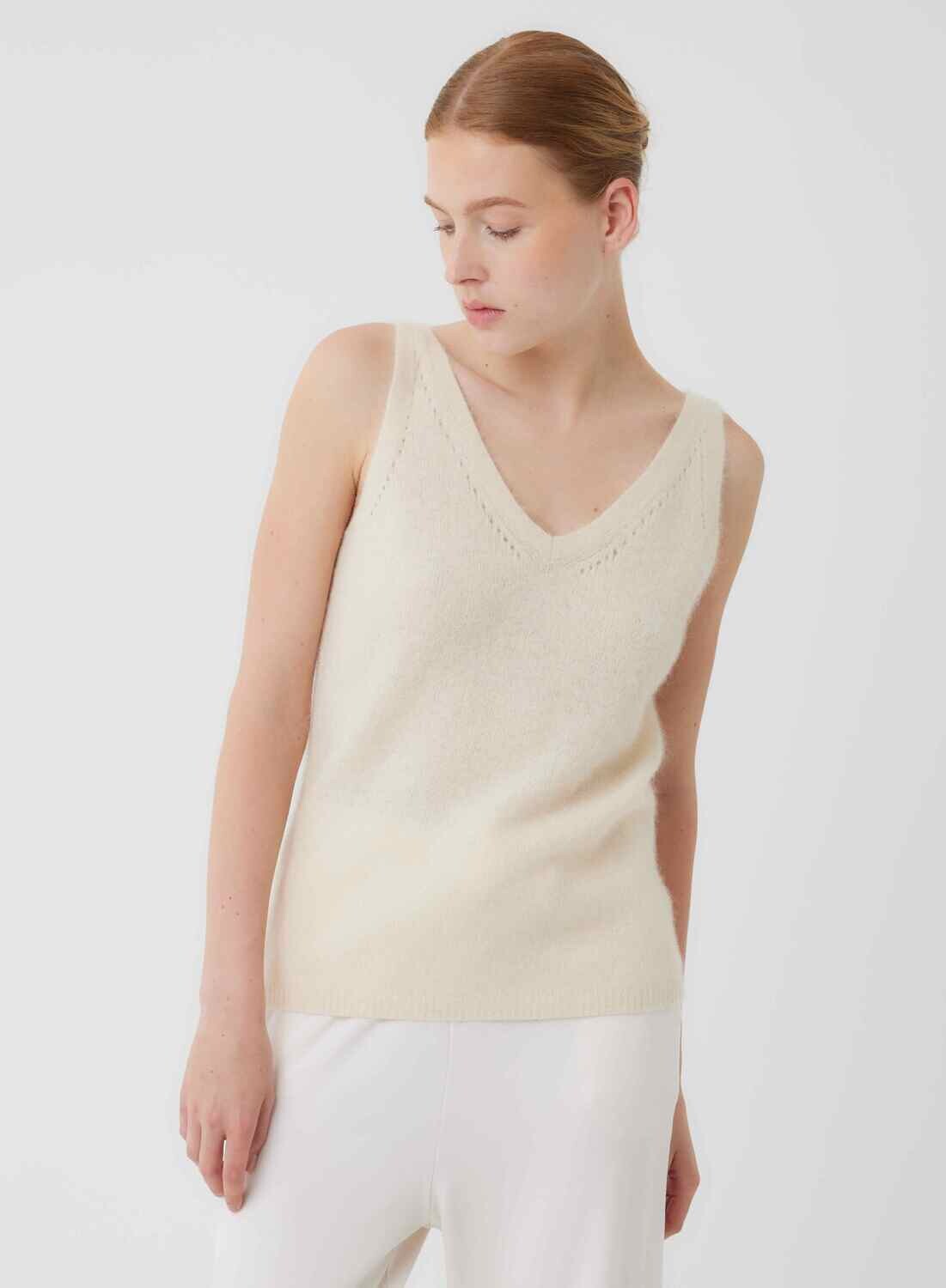 Ultra Soft Pointelle Double V Tank (K149FDE130)
