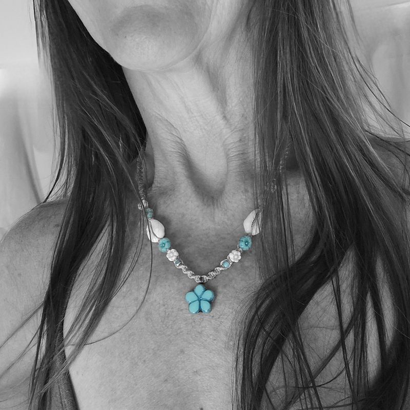 Coastal Bloom Necklace - Sea Breeze Coastal Bloom Necklace - Sea Breeze
