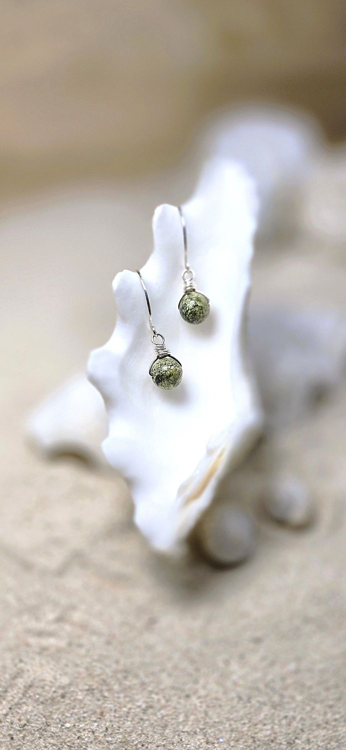 Earths Wisdom Earrings - Serpentine