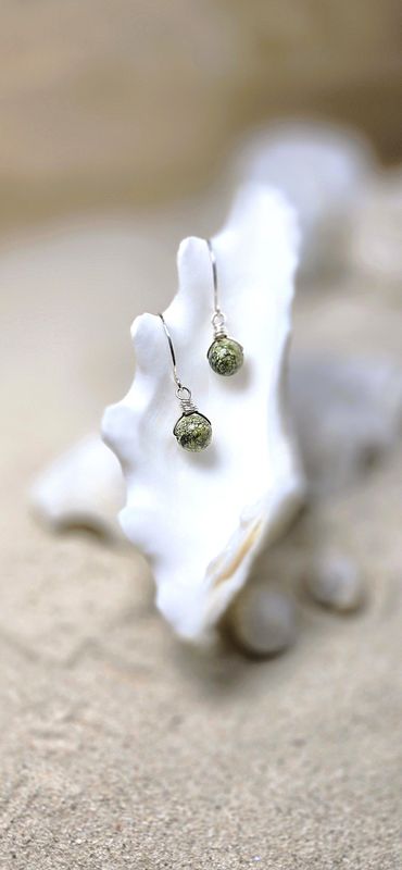 Earths Wisdom Earrings - Serpentine