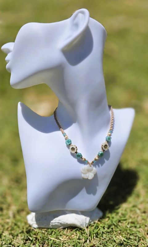 Mother of Pearl Necklace - Summer Blue