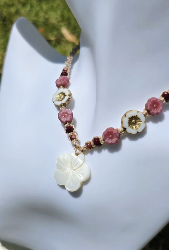 Mother of Pearl Necklace - Dusky Sunset