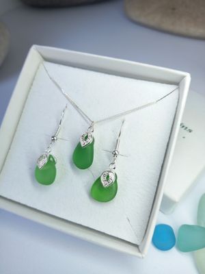 Dangling Scottish Sea Glass Earring and Necklace Set - Various colours