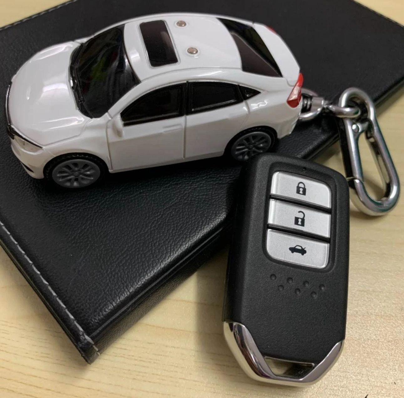 Key Case Mini Car Design