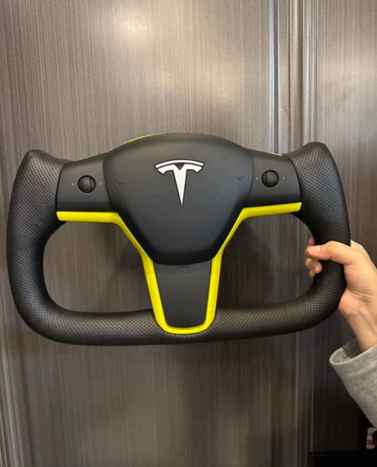 Tesla Model 3 And Model Y Steering Wheel