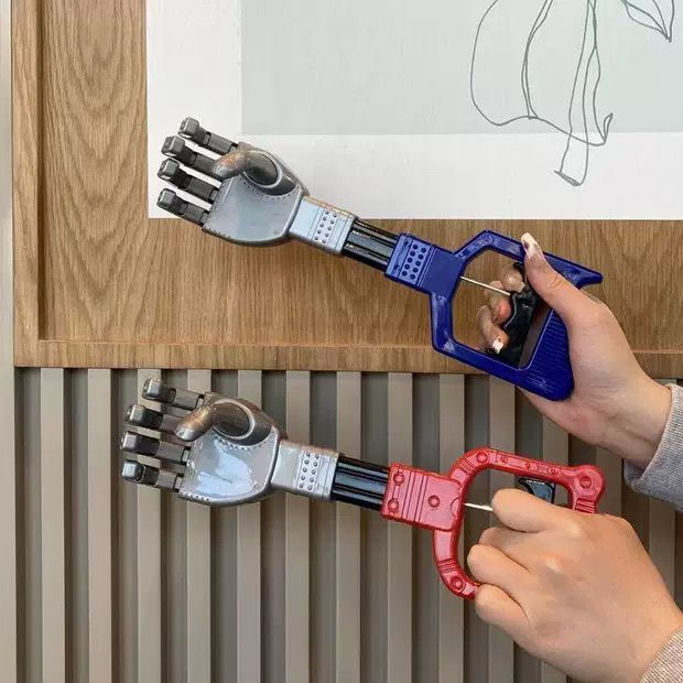 Robotic Arm Toy