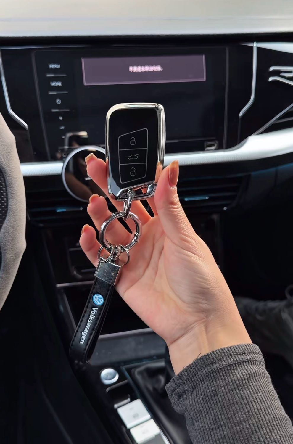 Key Case With Chain ( Have In Stock For All Cars )