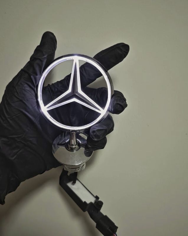 Mercedes Benz Logo With Led [ Original High Quality ] For All Mercedes Models / Can Install For All Models