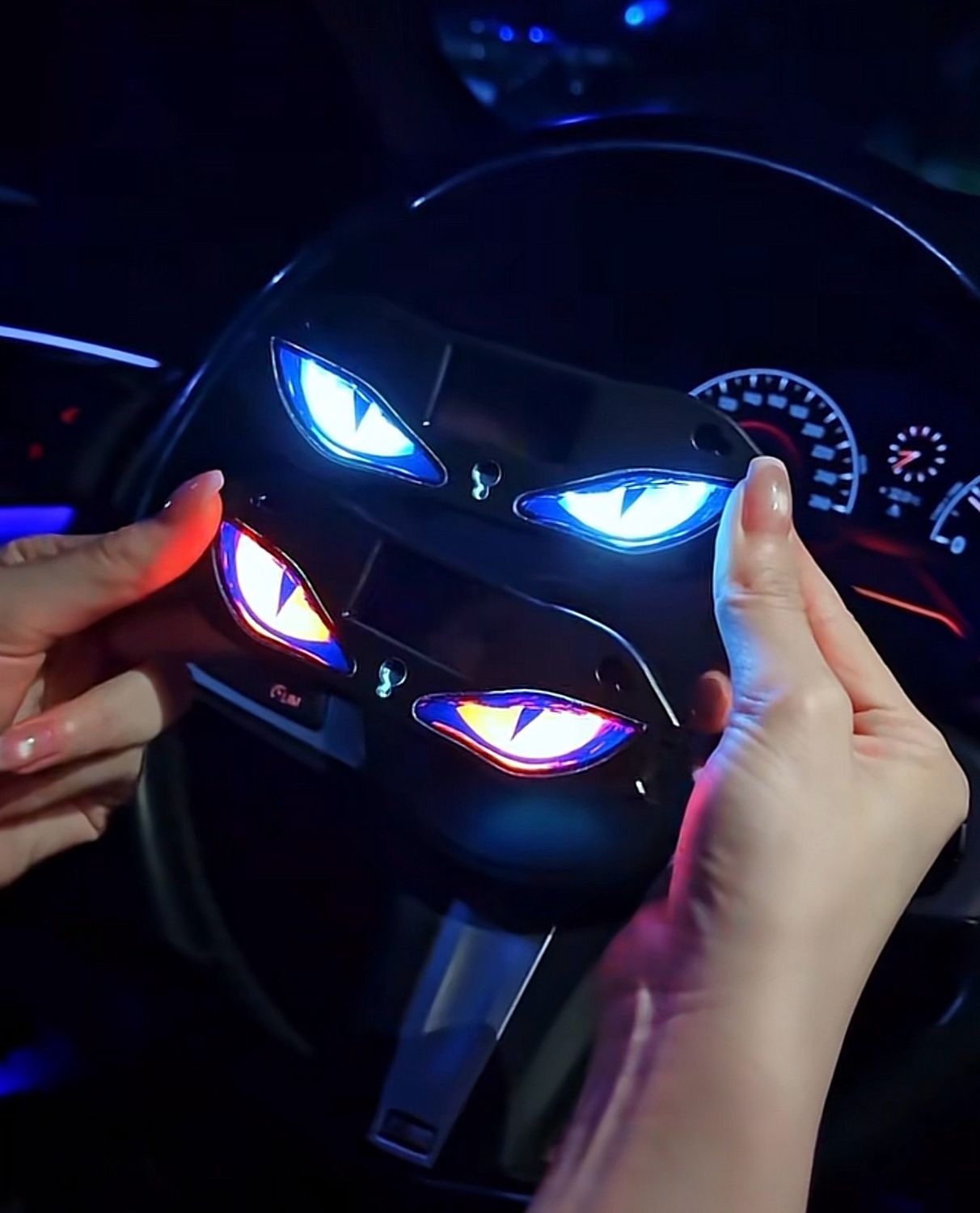 Car Eye With Led / Self-charging ( For All Cars )