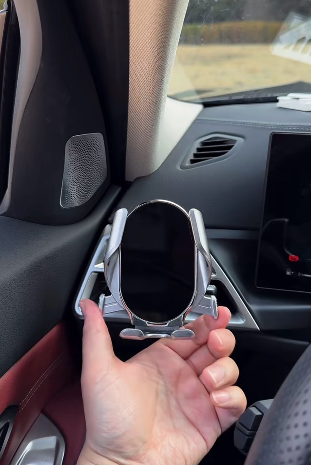 Universal Phone Holder