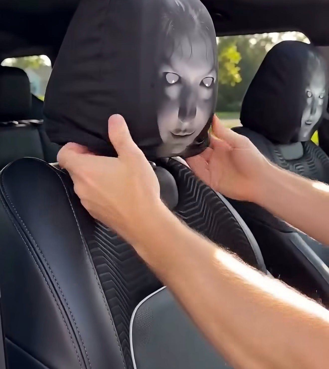Car Seat Headrest Cover 4 pcs ( Price For 4 Pcs Products )