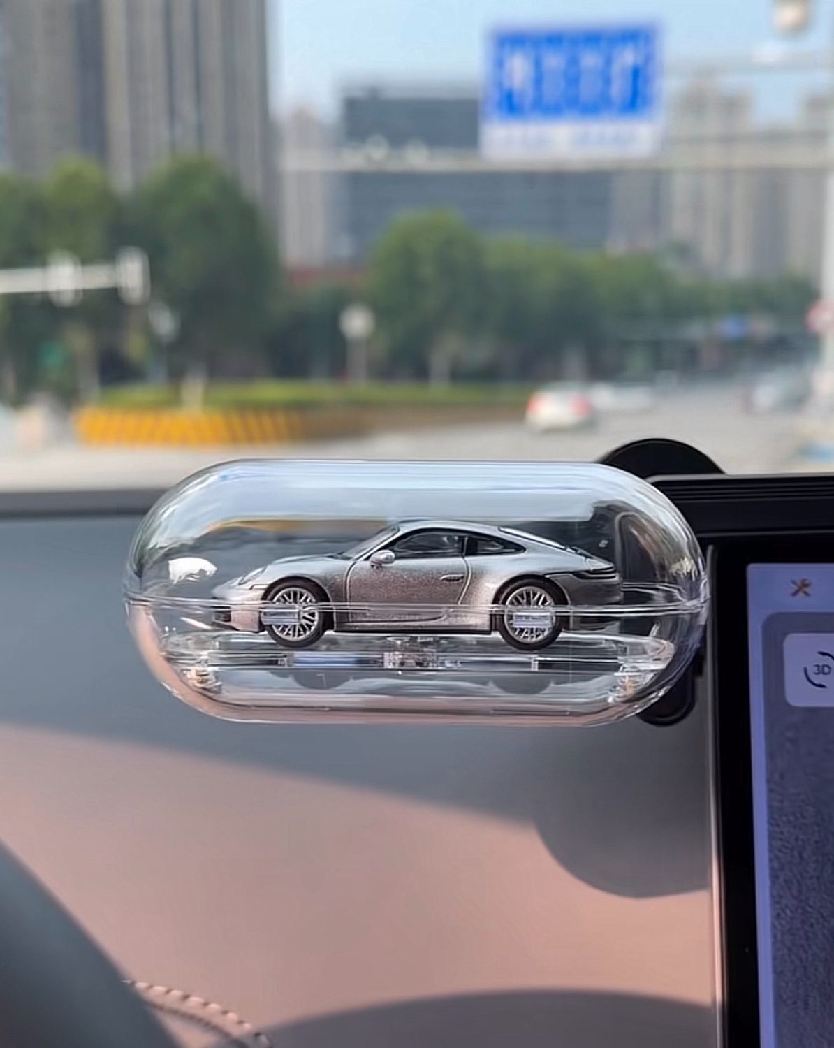 Capsule + Car ( We Can Make All Cars ) High Quality