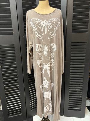 Magnolia Pearl | Butterfly Totem Viggo Tshirt Dress | Dress 1418 | Sienna