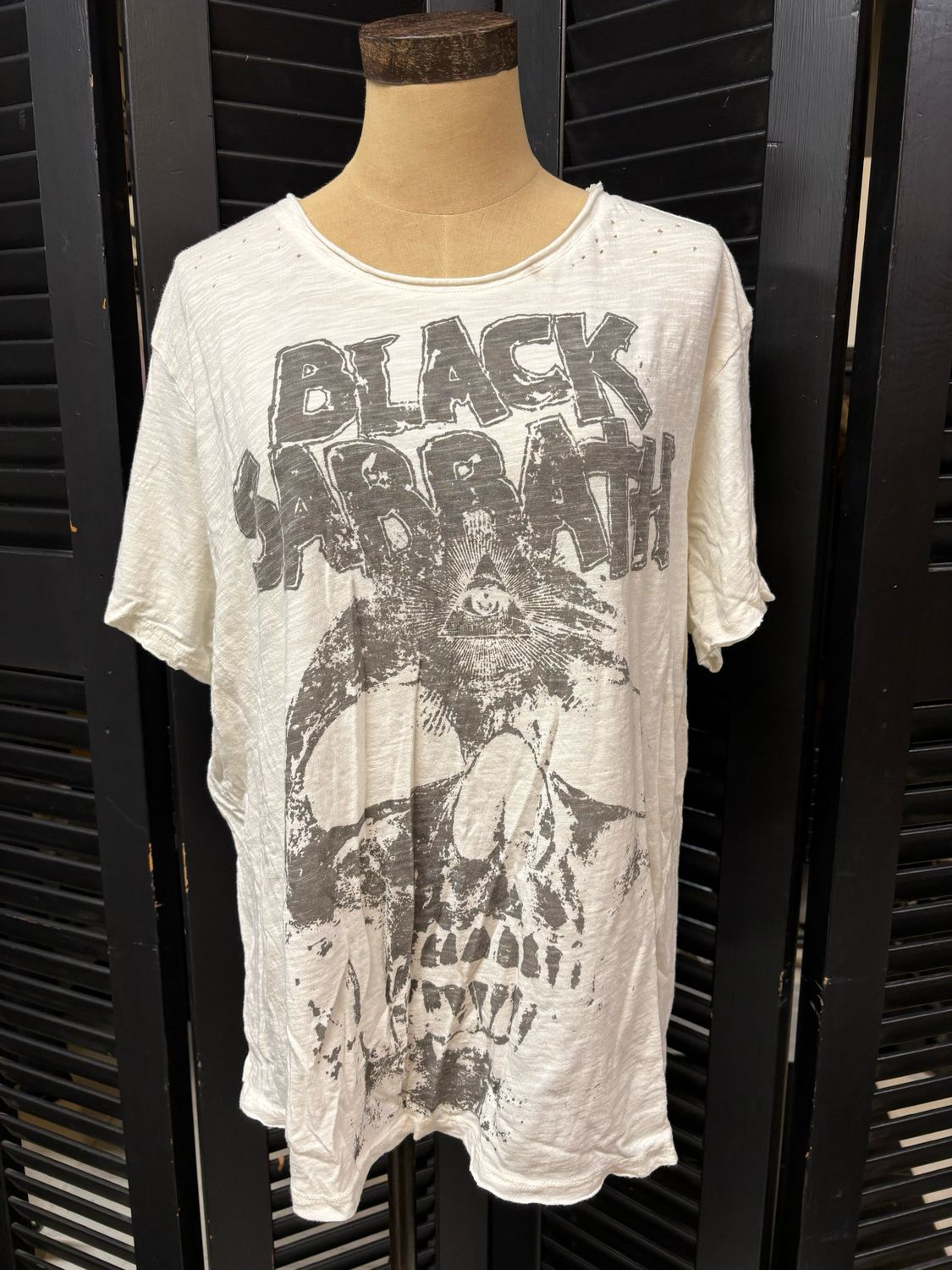 Magnolia Pearl | Electric Funeral Tshirt | Top 1777 | True