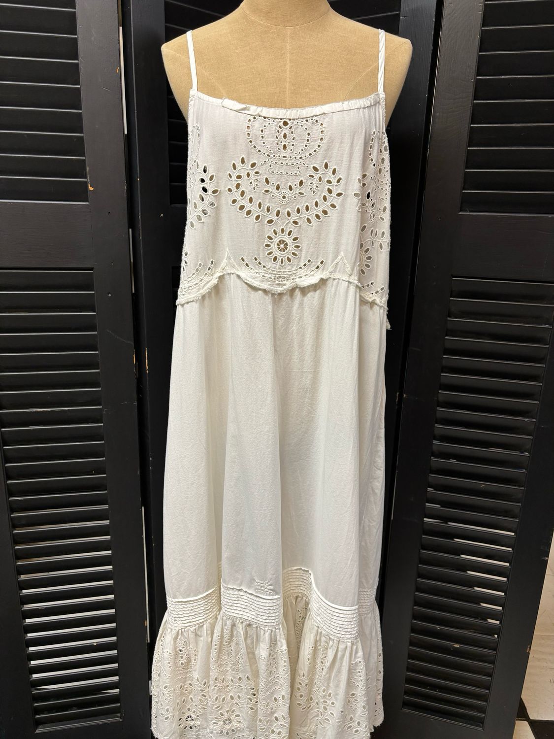 Magnolia Pearl | Eyelet Lula Dress | Dress 1177 | True