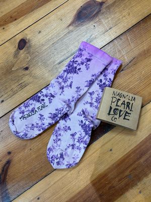 Magnolia Pearl | Floral MP Socks | Sock 080 | Misha