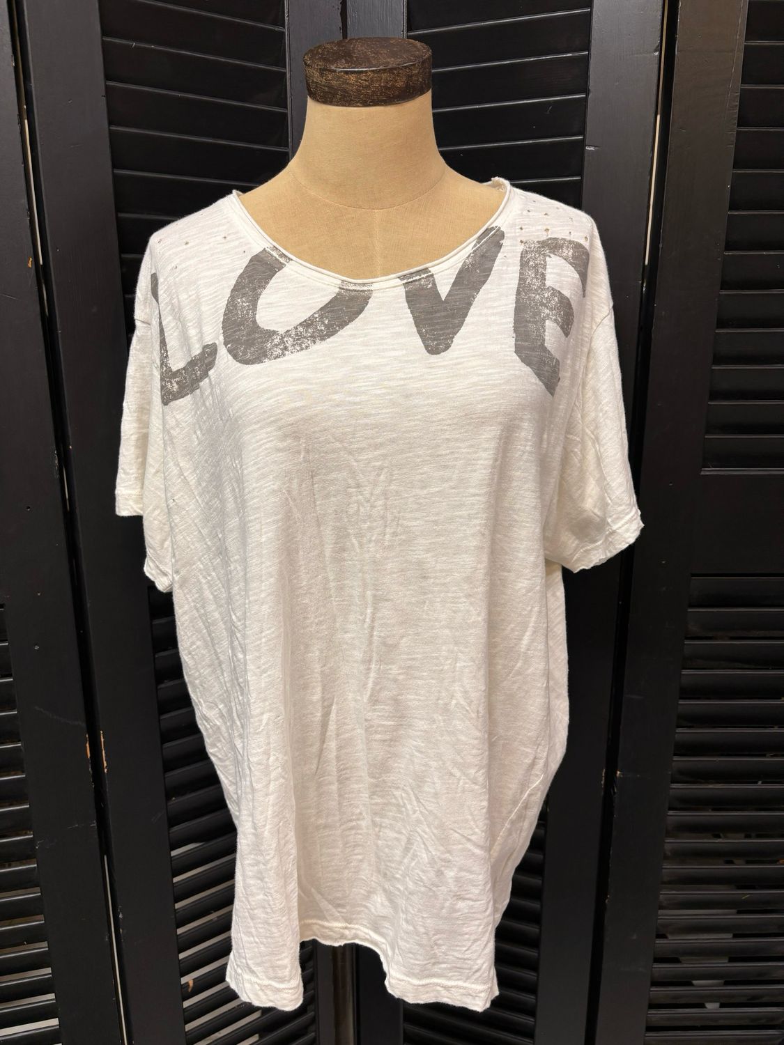 Magnolia Pearl | Love Create Tshirt | Top 2538 | True