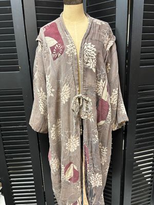 Magnolia Pearl | Good Fortune Opulence Kimono | Jacket 282 | Preloved