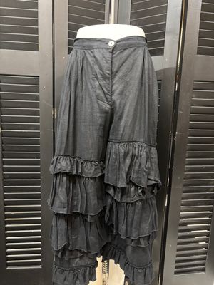 Magnolia Pearl | Black Bloomers | Preloved