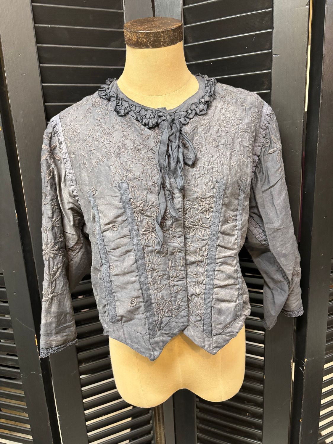 Magnolia Pearl | Inna Jacket | Jacket 341 | Ozzy