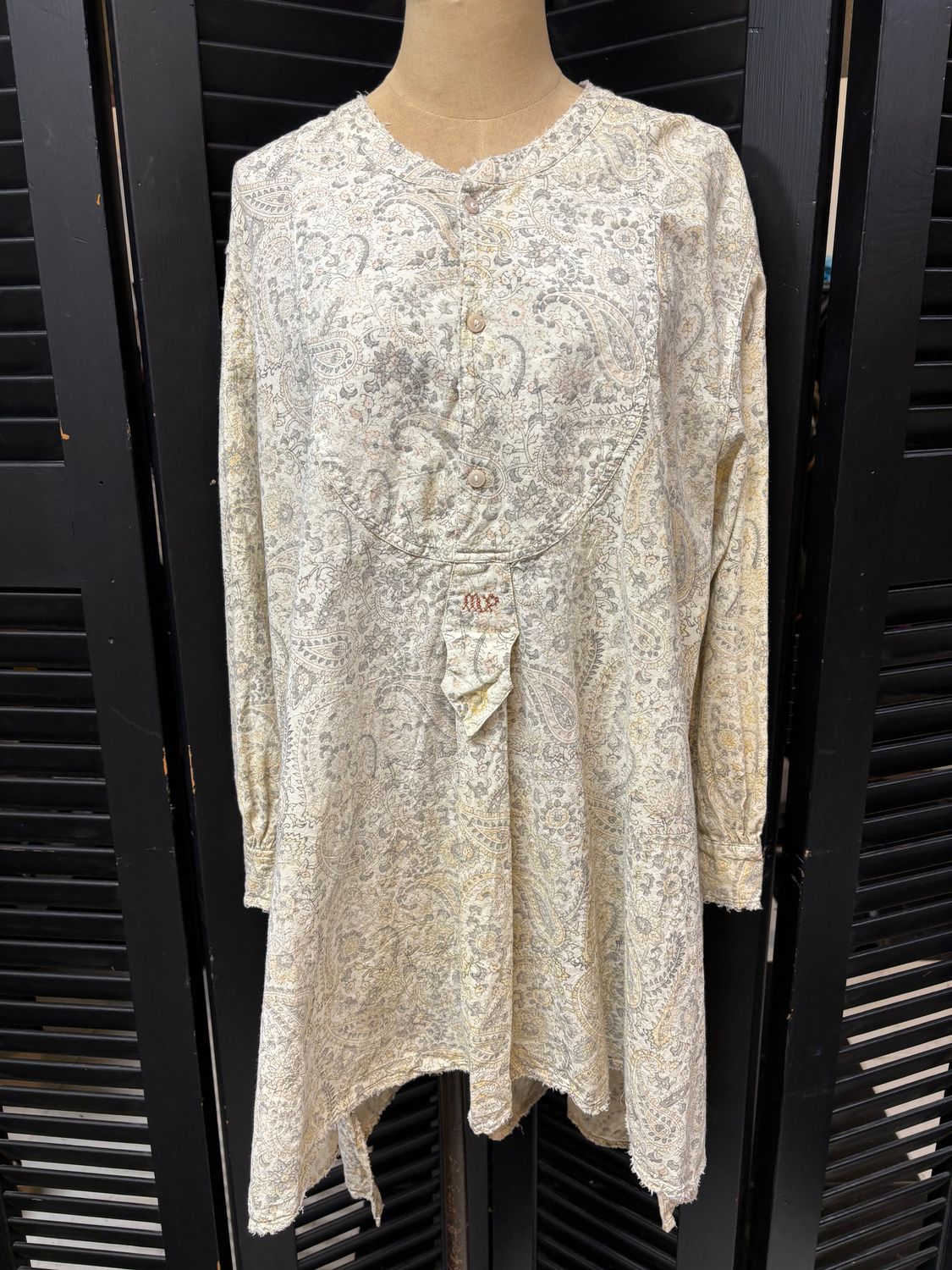 Magnolia Pearl | Ines Classic Shirt | Top 903 | Fleuri