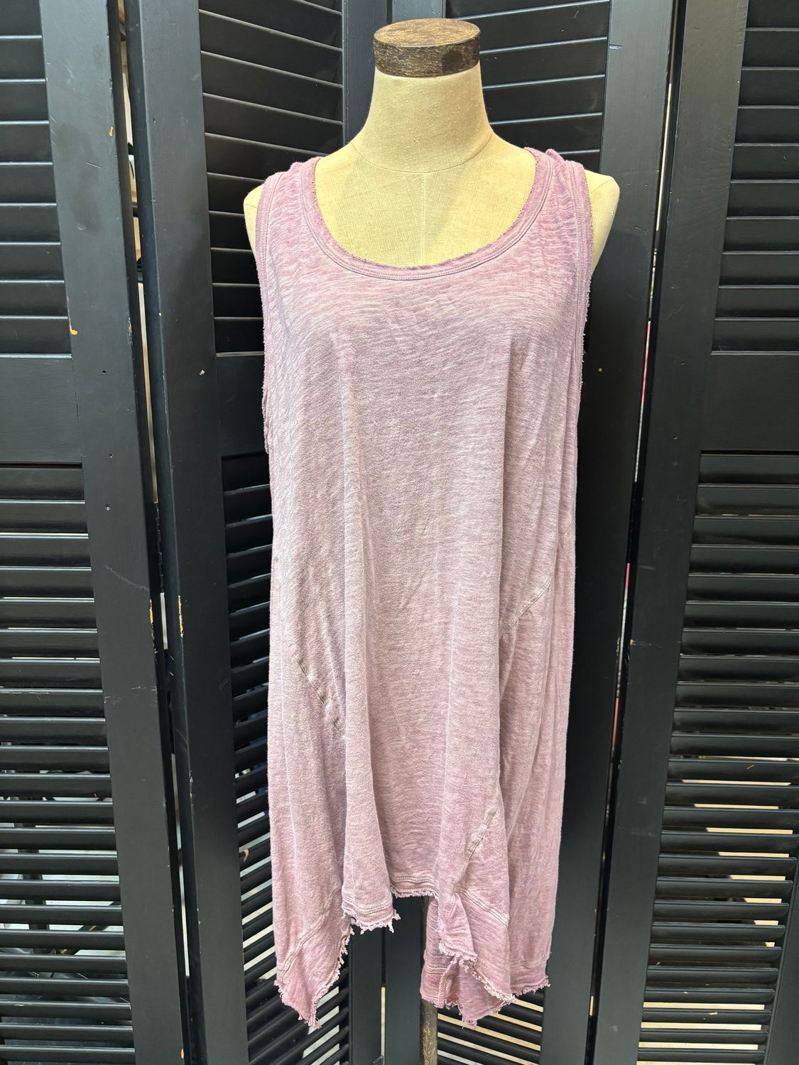 Magnolia Pearl | Paz Tank | Top 348 | Purple Boba | Preloved