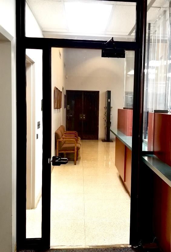 Ballistic Resistant Acrylic Single Door Aluminum Frame