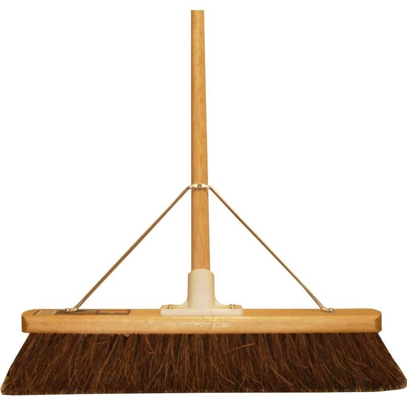 COCO FIBRE TIMBER BROOM 910MM
