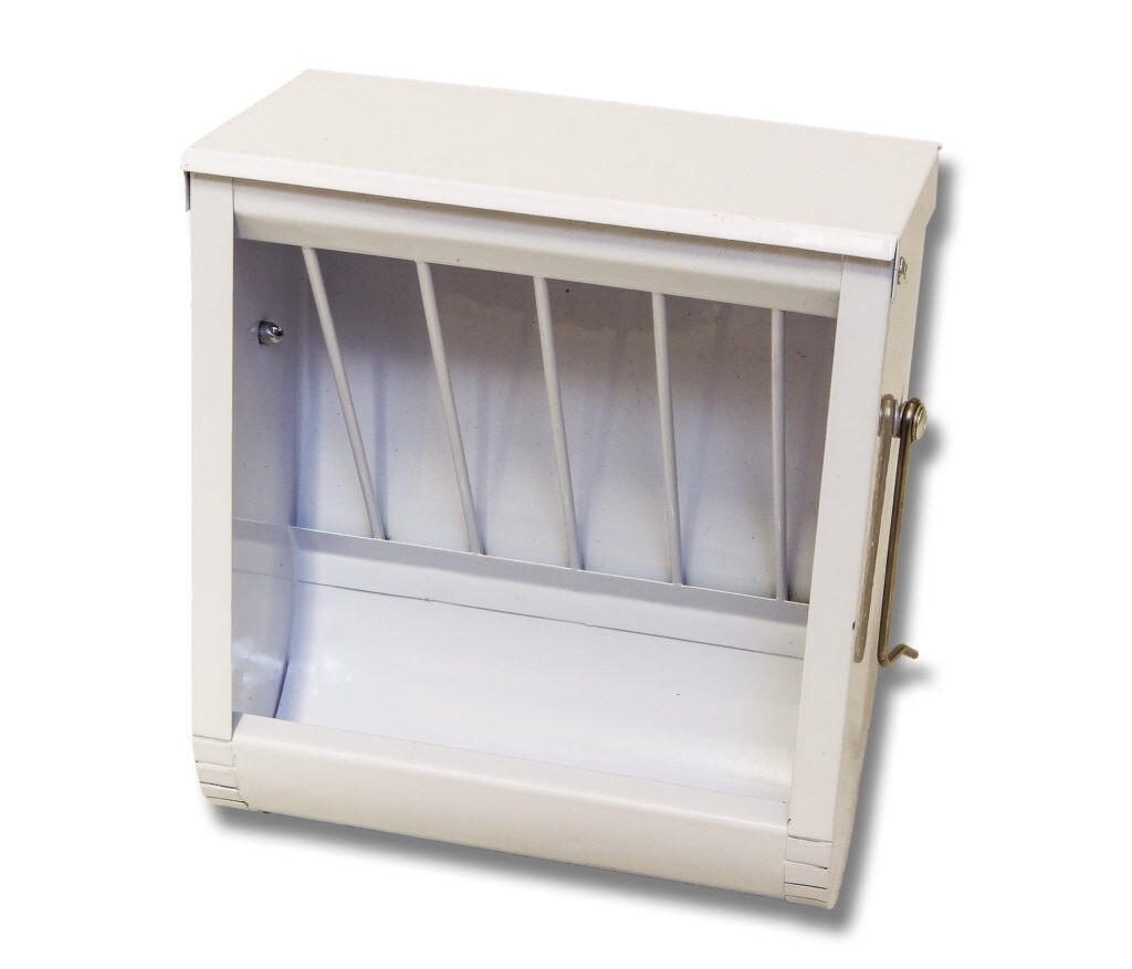 HAY AND PELLET FEEDER (SMALL ANIMAL)