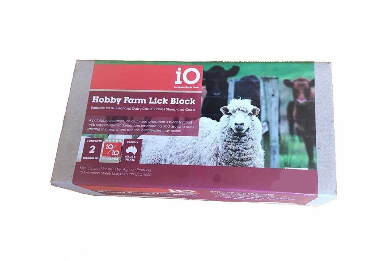 IO HOBBY FARM BLOCK 2KG