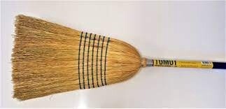 AYRFORD 7 TIE TUMUT WOOLSHED MILLET BROOM