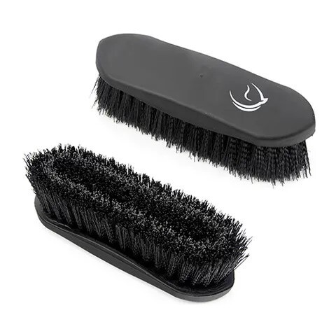 GRIPPING DANDY BRUSH