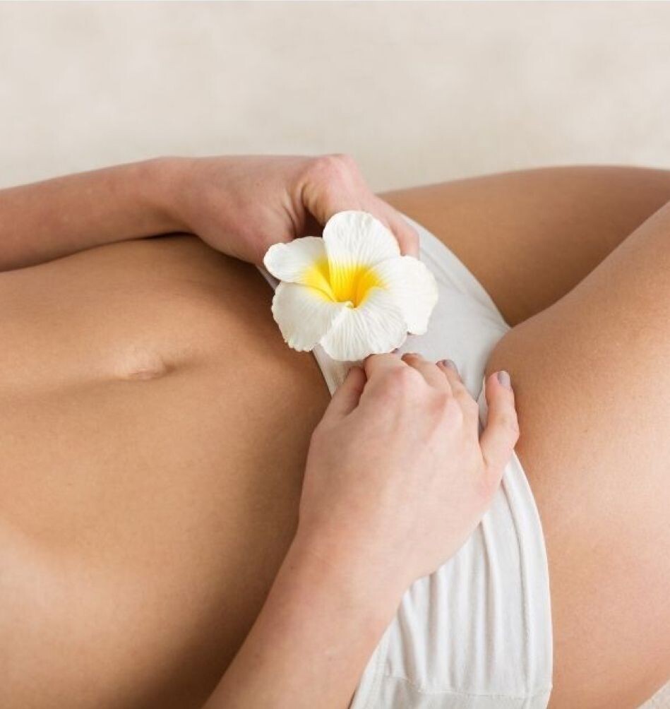 Epilation maillot intégral femme