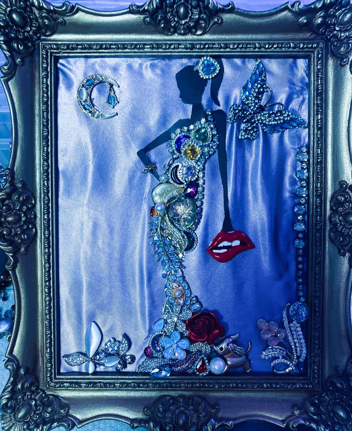 Brooch Art