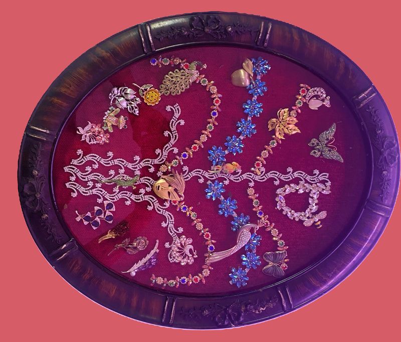 Brooch ARt