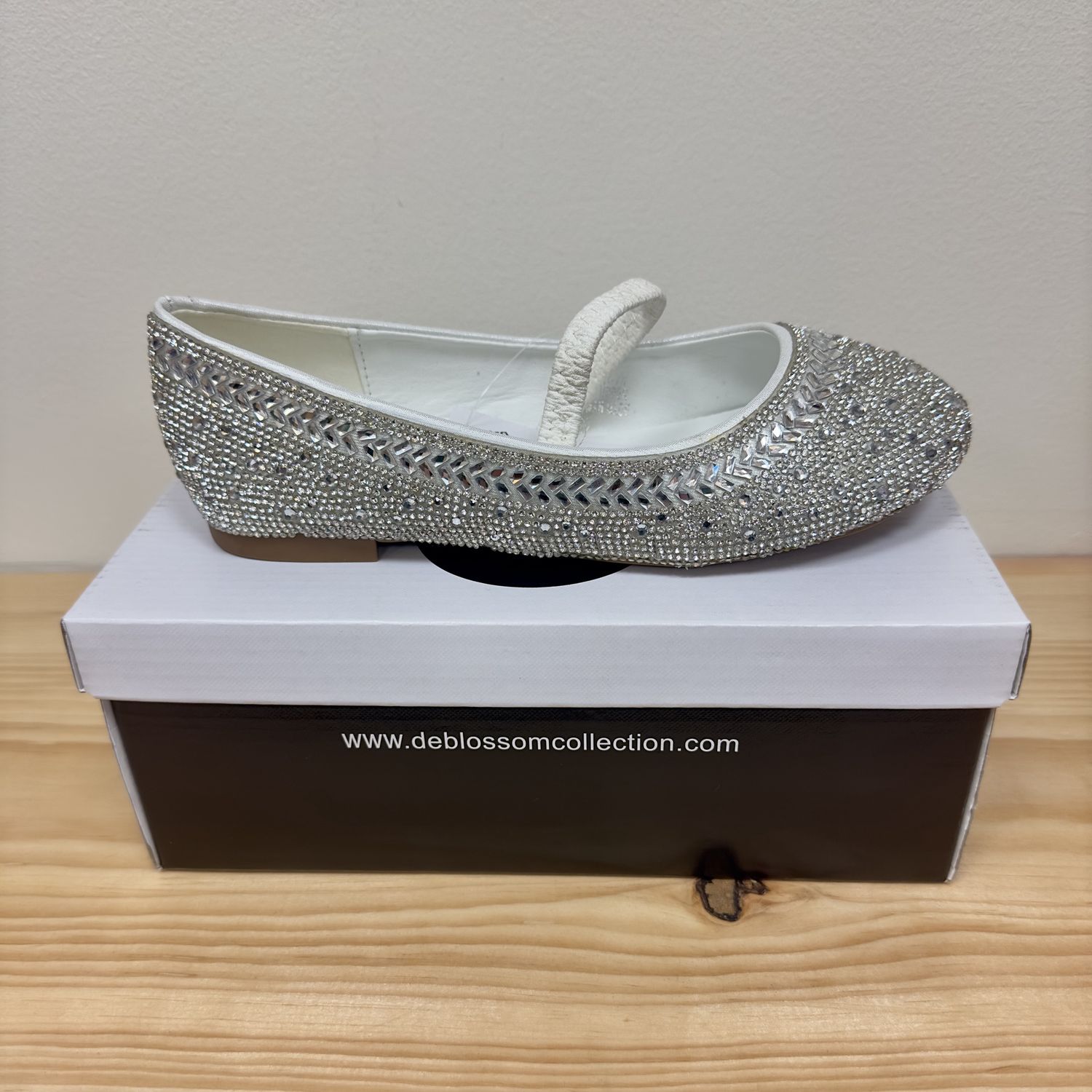 Harper Bedazzled Flat