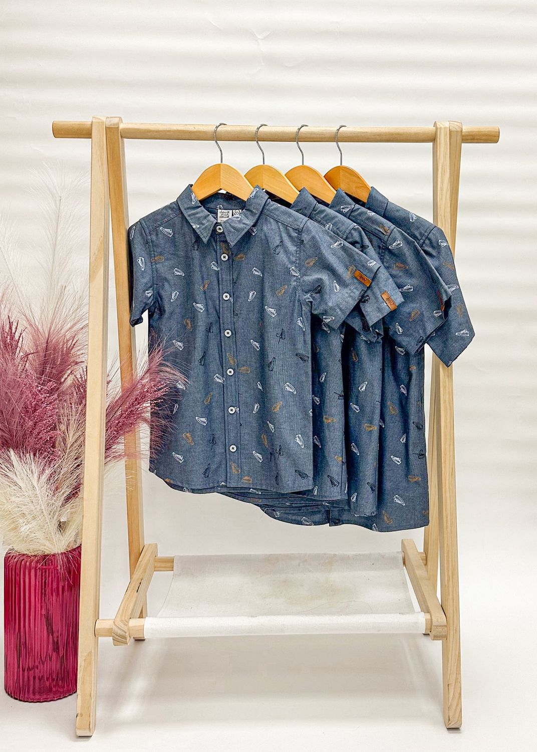 Sneaker Chambray Shirt