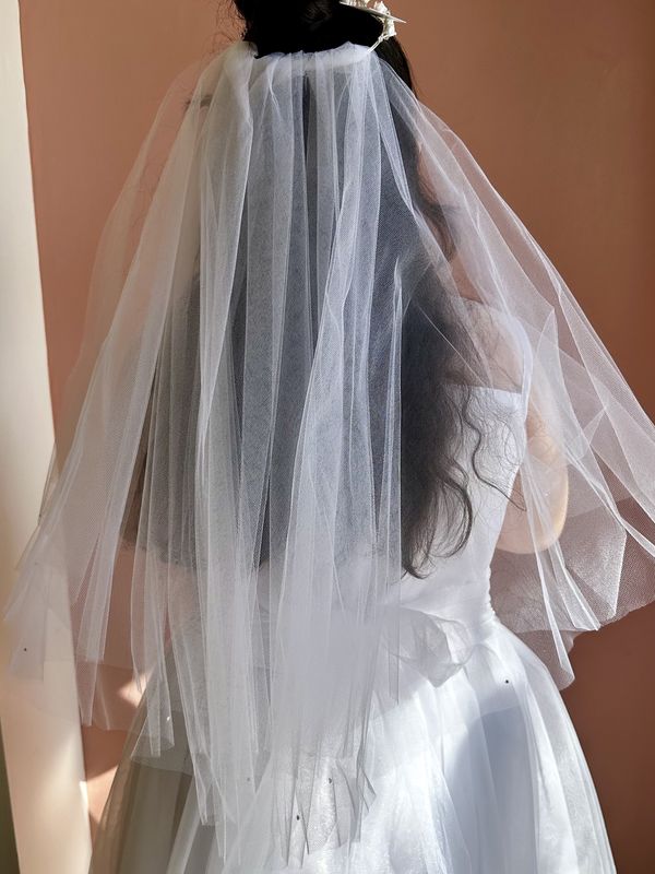 Yasmin Veil &amp; Tiara