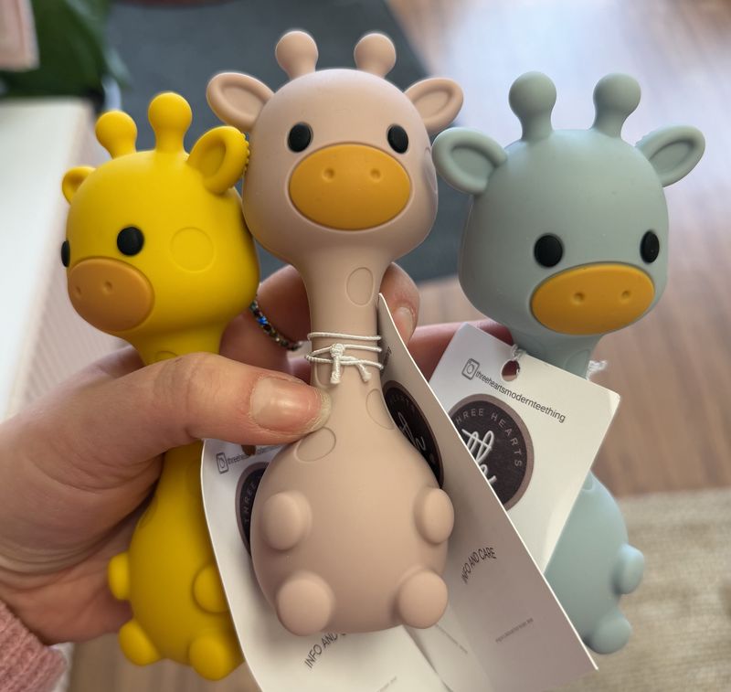 Giraffe Rattle