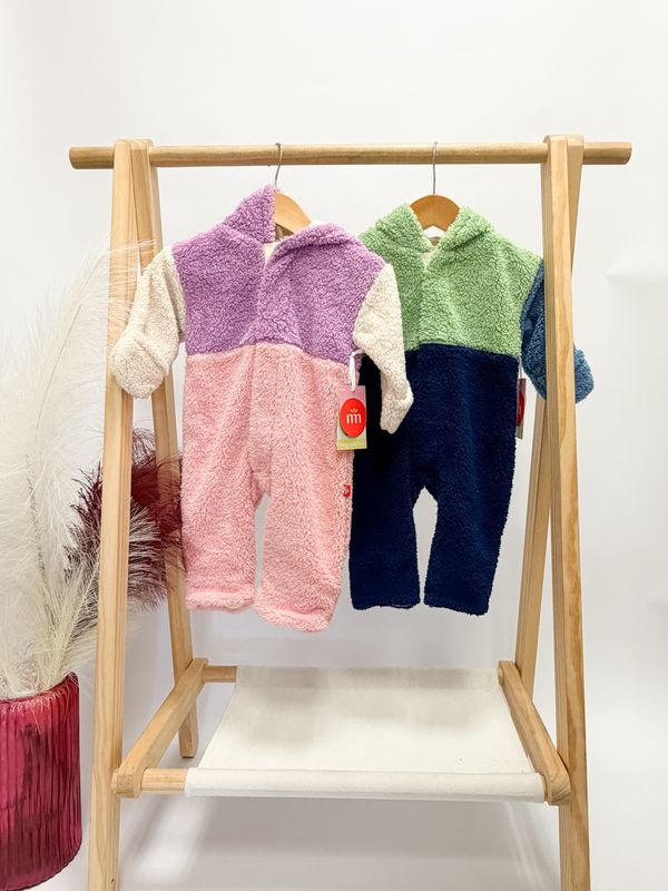 Colorblock Sherpa Pram