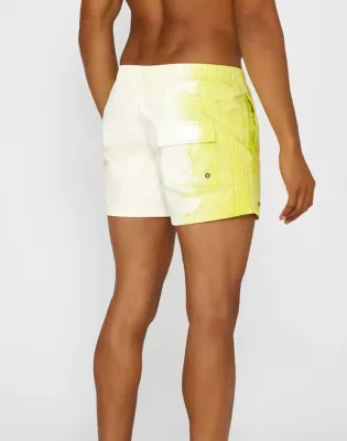 SUNDEK GOLDEN WAVE MAN: TIE &amp; DYE SWIM TRUNKS-AVOCADO