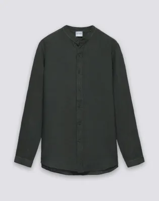 SUNDEK MEN'S MANDARIN SHIRT IN GARMENT-DYED LINEN - PINE