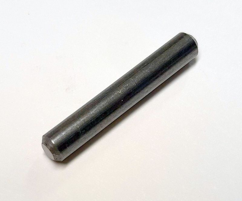MUB Centre pin 4.7 x 30