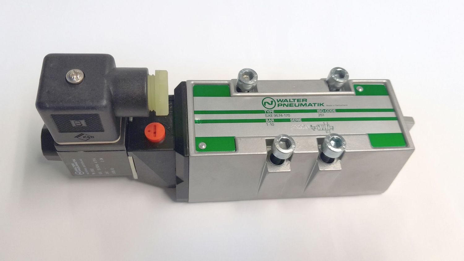 Hydraulic cylinder 10x1,5 mm
