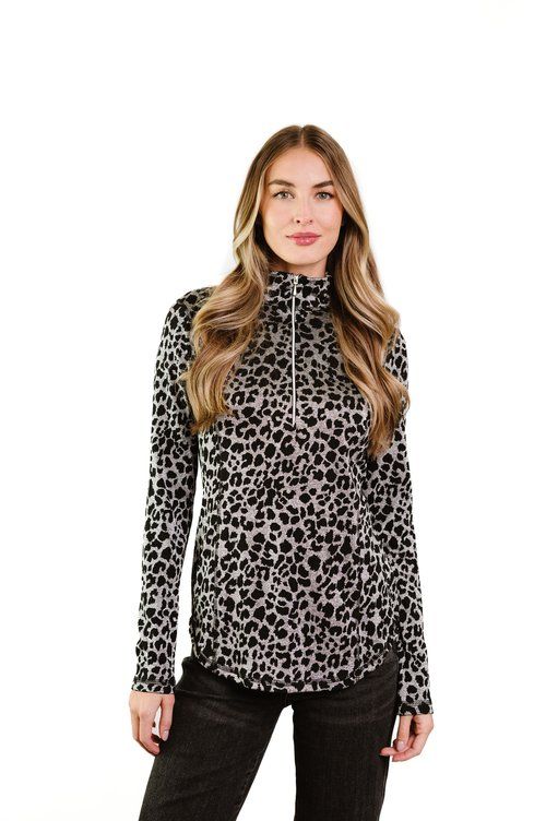 52623 ANIMAL JACQURD ZIP NECK