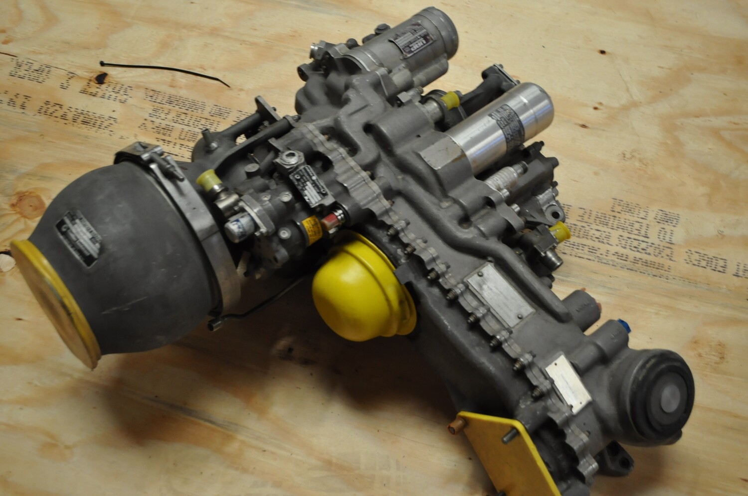 Uh 60 T 700 Engine Accessory Section Module Uh 60 T 700 Engine Accessory Section Module
